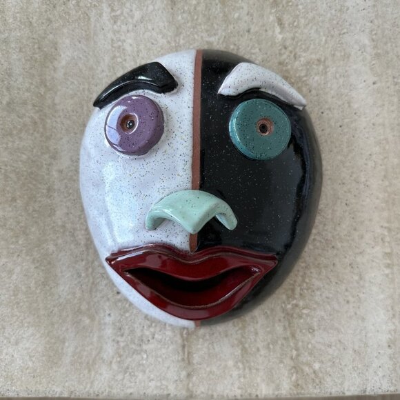 Artisan Pottery hanging face mask - Picture 1 of 5